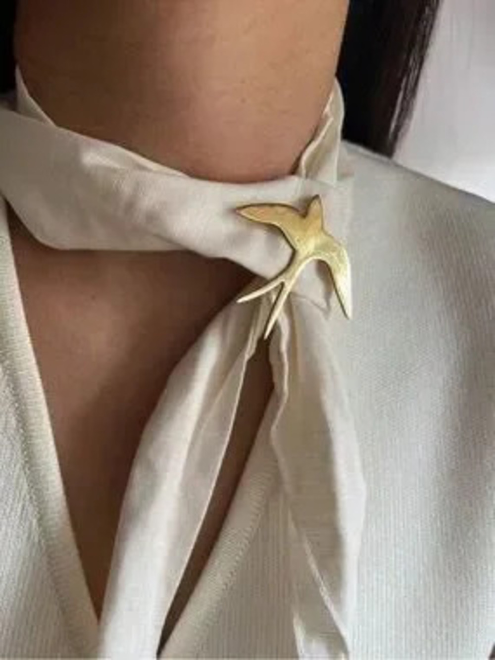 Vintage Gold Swallow Bird Brooch